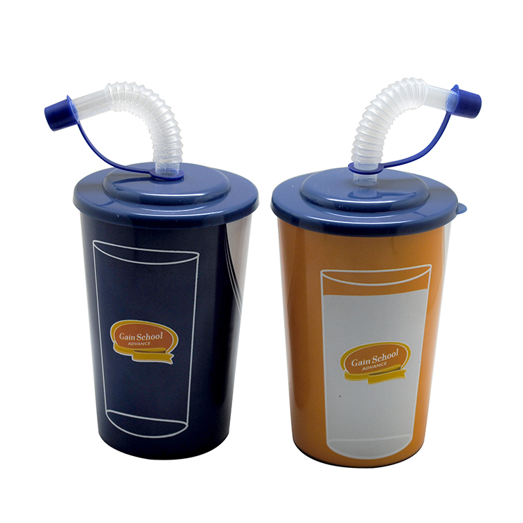 PP cup with lid and straw